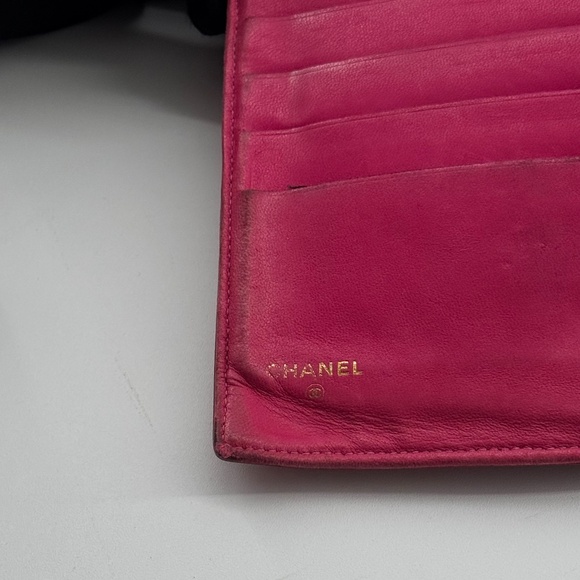 Chanel Pink Wallet - Picture 9 of 14